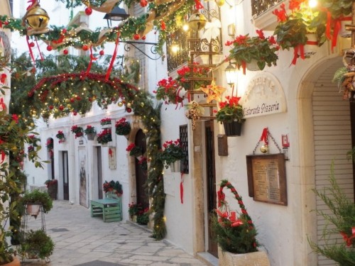 Vivi la magia del Natale in Puglia